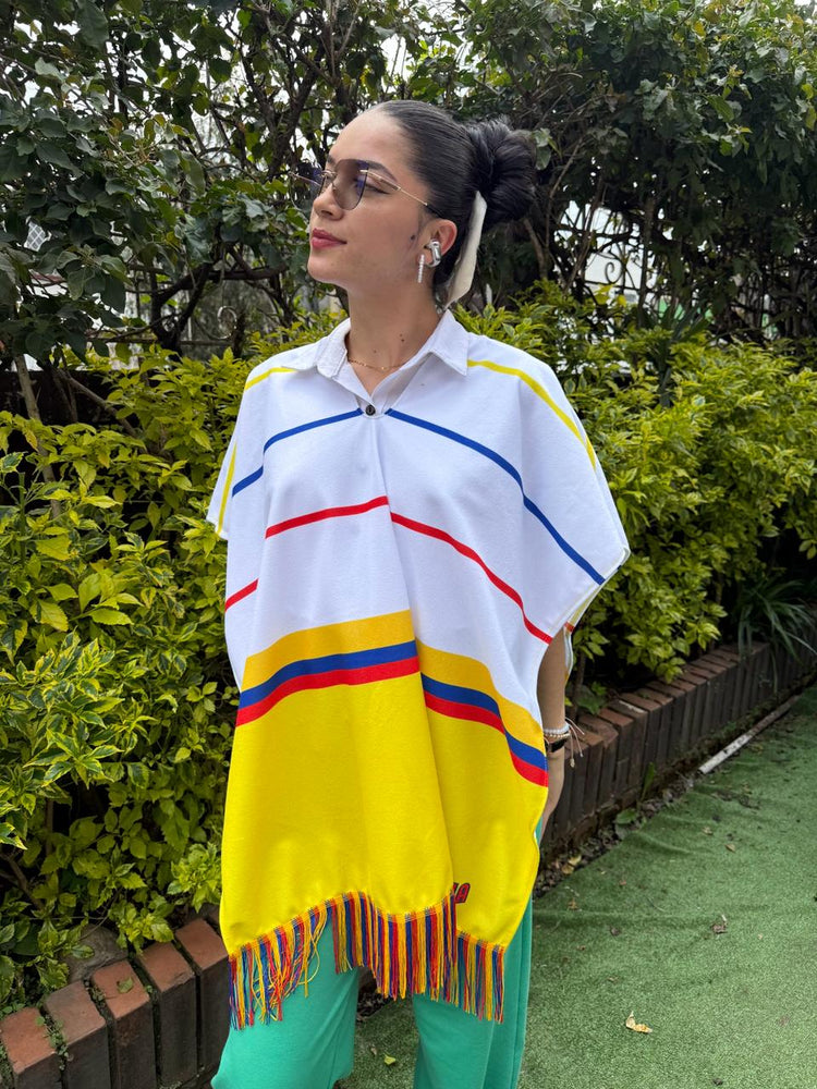 Poncho Tricolor de la Sele